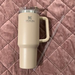 *USED* Stanley 40oz Driftwood